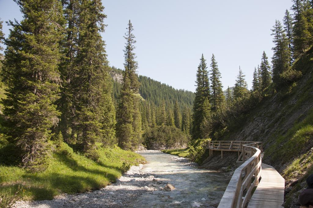 Pension Daniel Lech am Arlberg Εξωτερικό φωτογραφία